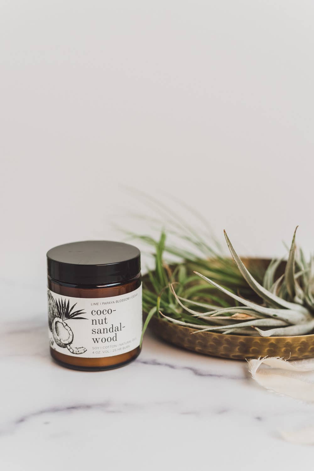D Broken Tops-Coconut Sandalwood 9oz Soy Candle